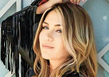 Ayla Çelik Bağdat şarkısını bakın kime yazmış!