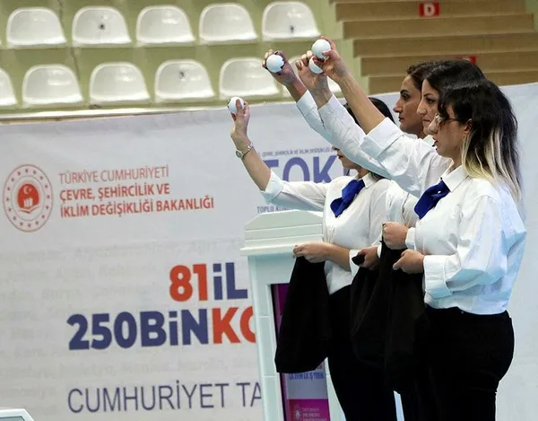 toki-kura-cekimi-icin-yeni-takvim-belli-oldu-kilis-bingol-erzurum-erzincan-tunceli-elazig-adiyaman-malatya-diy-1668667010495.jpeg TOKİ kura çekimi için yeni takvim belli oldu! Kilis, Bingöl, Erzurum, Erzincan, Tunceli, Elazığ, Adıyaman, Malatya, Diyarbakır kura çekimi ne zaman? - 2