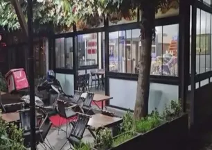 Küçükçekmece'de kebapçıya peş peşe silahlı saldırı!