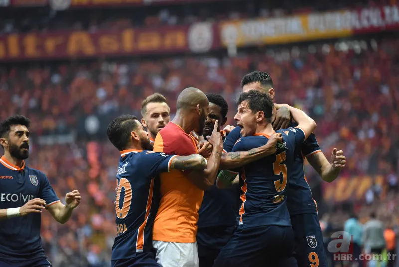 Başakşehir'in golü sonrası ortalık karıştı 5