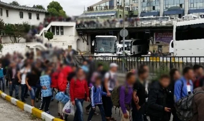 İstanbul Valiliği'nden kaçak göçmen açıklaması - 3
