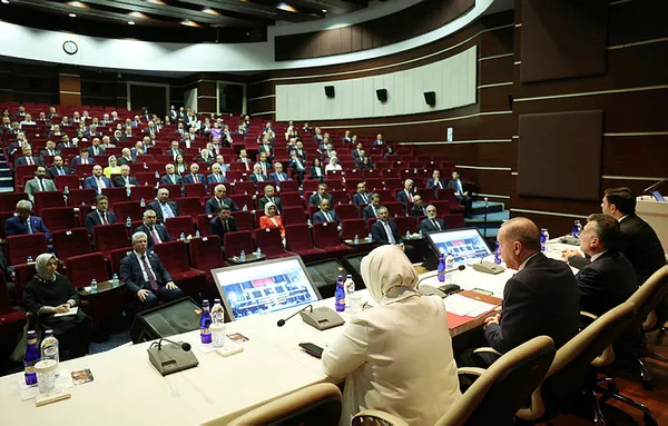 ak-kadrolara-ust-duzey-isimler-omer-celik-ak-partinin-yeni-myksini-acikladi-1696708943548.jpg
