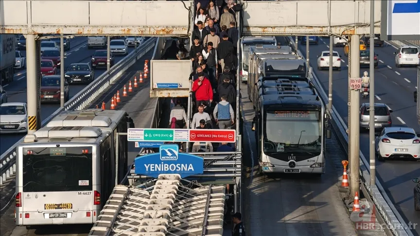 Yılbaşında toplu taşıma ücretsiz mi? 31 Aralık ve 1 Ocak’ta otobüs, metro, metrobüs bedava mı? 1