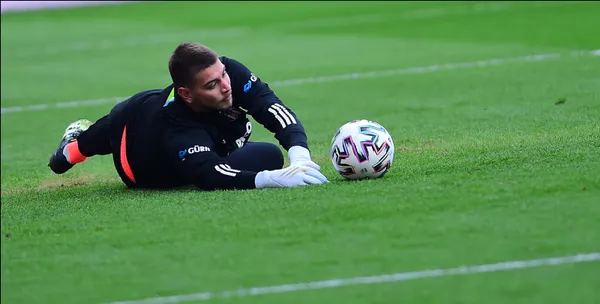 Beşiktaş'ta Utku Yuvakuran gelişmesi - 1