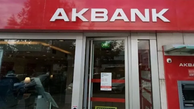 Akbank'ta ana sistem/bilgisayar çöktü! Müşteriler saatlerdir endişeyle bekliyor - 1