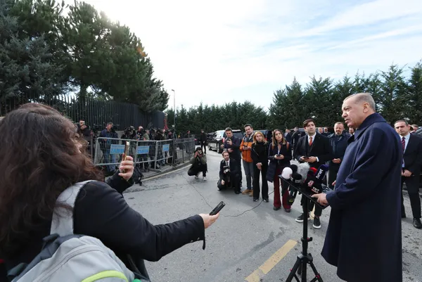 Son dakika: Başkan Erdoğan’dan cuma namazı çıkışı önemli açıklamalar | The Economist’in skandal kapağına sert tepki