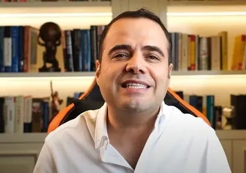 Türkiye Kızılelma'yı konuşurken Özgür Demirtaş ABD uçağını paylaştı!
