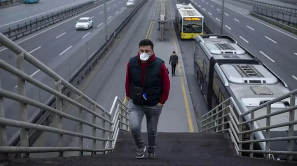 Son dakika:Sokağa çıkma kısıtlaması başladı! Nereler açık olacak? Kimler muaf tutulacak? Ne zaman sona erecek?