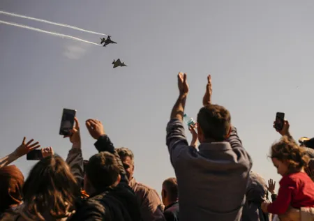 İlkleri başardı! Kızılelma adını tarihe kazıdı | Havada rekor süre