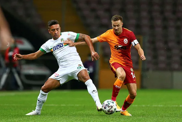 Galatasaray’da flaş ayrılık! Linnes’in yeni takımı belli oldu
