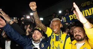 Fenerbahçe’de mutlu son: Talisca İstanbul’da!