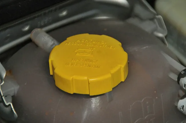 Araç sahipleri dikkat! Uzman isim uyardı: Ucuz antifriz 15 bin liralık masraf açabilir