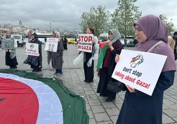 İHH İstanbul Kadın Birimi’nden Gazze’ye destek eylemi