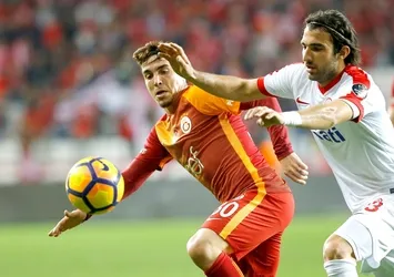 Galatasaray, Antalyaspor'u son dakikada geçti