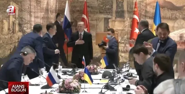 bati-medyasinda-neden-erdogan-karsiti-secim-mansetleri-neden-atiliyor-turkiye-haberleri-nasil-hazirlaniyor-1674719822668.jpg Batı medyasında neden "Erdoğan karşıtı" seçim manşetleri neden atılıyor? Türkiye haberleri nasıl hazırlanıyor? - 9