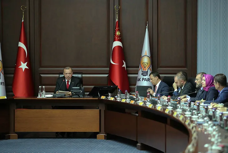 AK Parti MKYK toplantısı sonrası flaş açıklamalar - 1