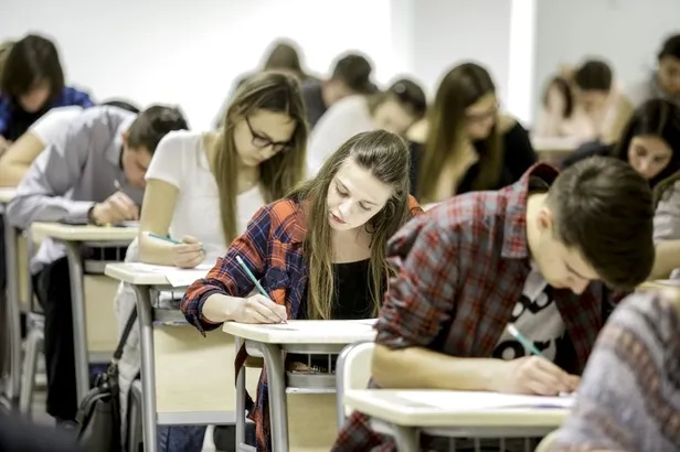 AÖL ek sınav ne zaman? 2021 4. dönem açık lise telafi sınavı ne zaman yapılacak? Online mı, yüz yüze mi? - 1
