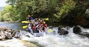 Ardeşen’de rafting keyfi