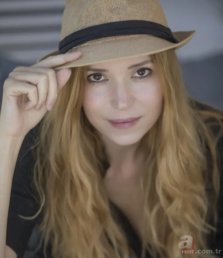 İnci Taneleri'nin Piraye'si Selma Ergeç'in eski sevgilisi Yargı'nın başrolü çıktı! Kendisinden 17 yaş büyük... 4