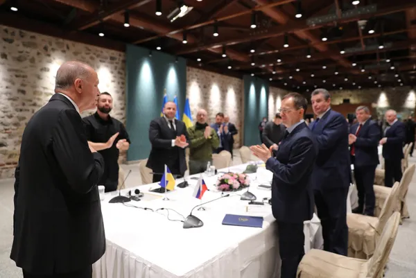 Savaşın tarafları Başkan Erdoğan'ı ayakta alkışladı! İşte dünyanın hayran kaldığı görüntüler - 2