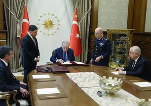 Yeni Genelkurmay Başkanı Selçuk Bayraktaroğlu kimdir, kaç yaşında? Selçuk Bayraktaroğlu hangi görevlerde bulundu?