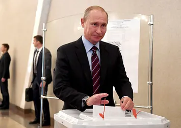 Putin: Rus ekonomisi krizden çıktı
