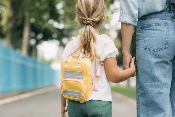 31 Aralık yılbaşı tatil mi? Yılbaşı okullar yarım gün mü, tam gün mü? 31 Aralık Cuma okullar tatil mi?