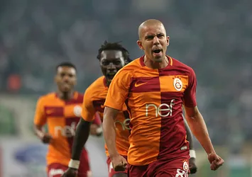 Galatasaray'a kötü haber! Feghouli...