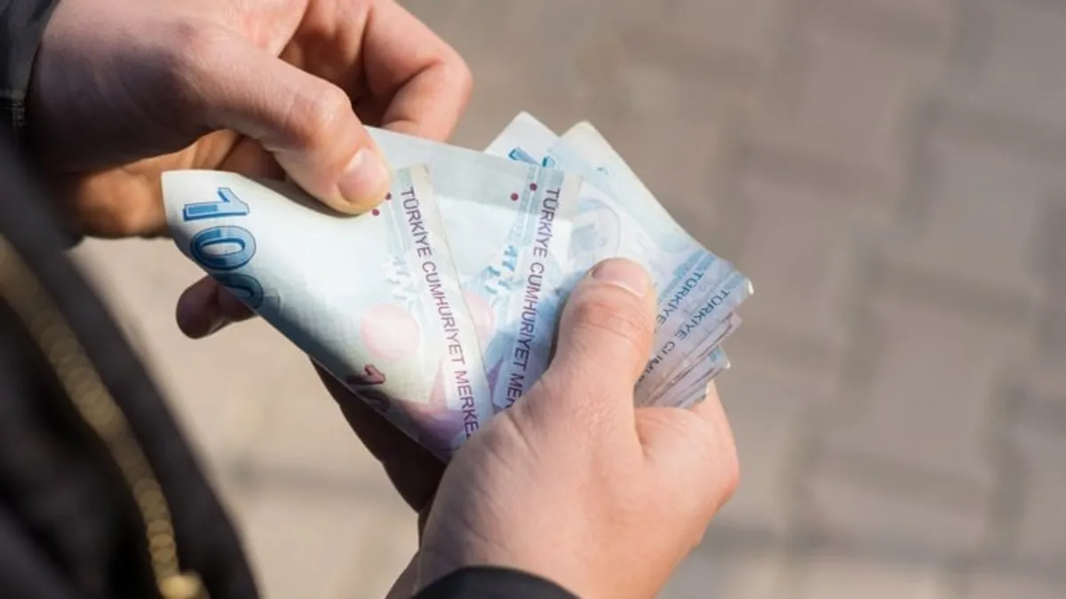 Asgari ücret zammı son durum nedir? 2025'te asgari ücrete ara zam gelecek mi?