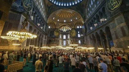 Kadir Gecesi hangi tarihte, ne zaman 2023? Okunacak dualar neler? Kadir suresi Arapça okunuşu ve Türkçe anlamı!