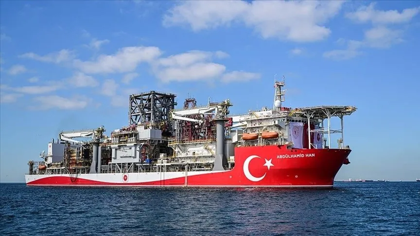 ABDÜLHAMİD HAN SONDAJ GEMİSİ