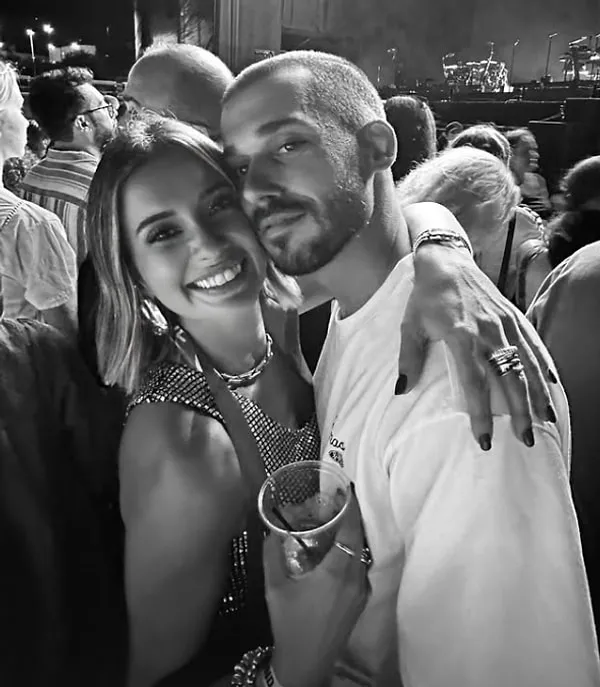 buse-terim-anneliginin-en-zorlayici-gunlerini-yasiyor-1771335264373.jpg Buse Terim'in sevgilisi Batu Son