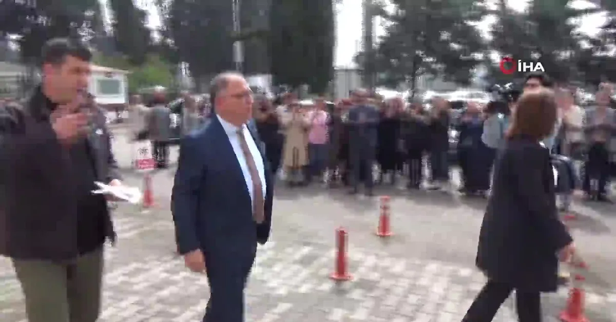 Son dakika: CHP'li Vefa Salman yolsuzluk soruşturmasında şüpheli olarak ifade verdi | Video