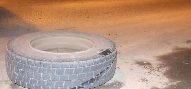 OTOBÜS SEYİR HALİNDEYKEN ARKA TEKERLEĞİ ÇIKTI