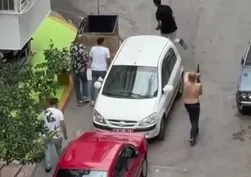 Yer: İzmir! Sokak ortasında tüfekli dehşet kamerada