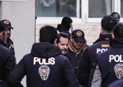 Erden Timur hakkında yeni iddia! Tapu beklerken tehdit edildiler