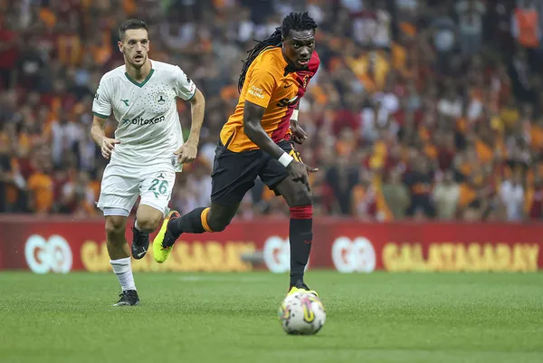 Galatasaray kabusu yaşadı! Galatasaray 0-1 Giresunspor MAÇ SONUCU-ÖZET