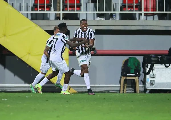 İzmir derbisi Altay’ın! Altay 2-1 MAÇ SONUCU-ÖZET