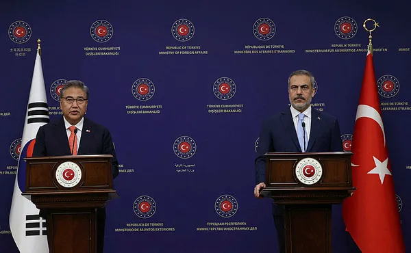 Güney Kore Dışişleri Bakanı Park Jin’den Türkçe mesaj: Bizlerle omuz omuza verip savaştığınızı asla unutmayacağız