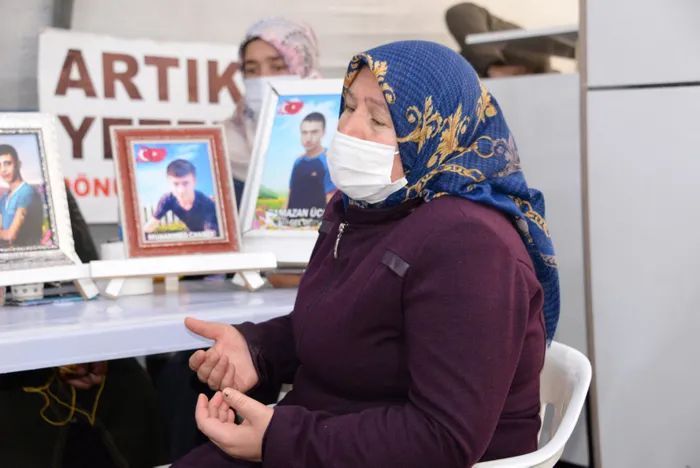 Evlat nöbetindeki ailelerin 'Başkan Erdoğan' heyecanı: Dört gözle yolunu bekliyoruz - 5