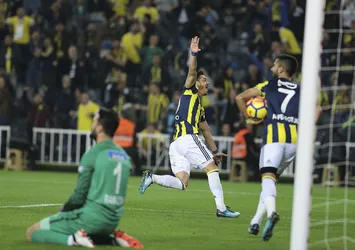 Fenerbahçe, Kasımpaşa'yı 4 golle geçti