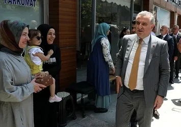 Gençlik ve Spor Bakanı Osman Aşkın Bak: Depremin yaraları hep beraber saracağız