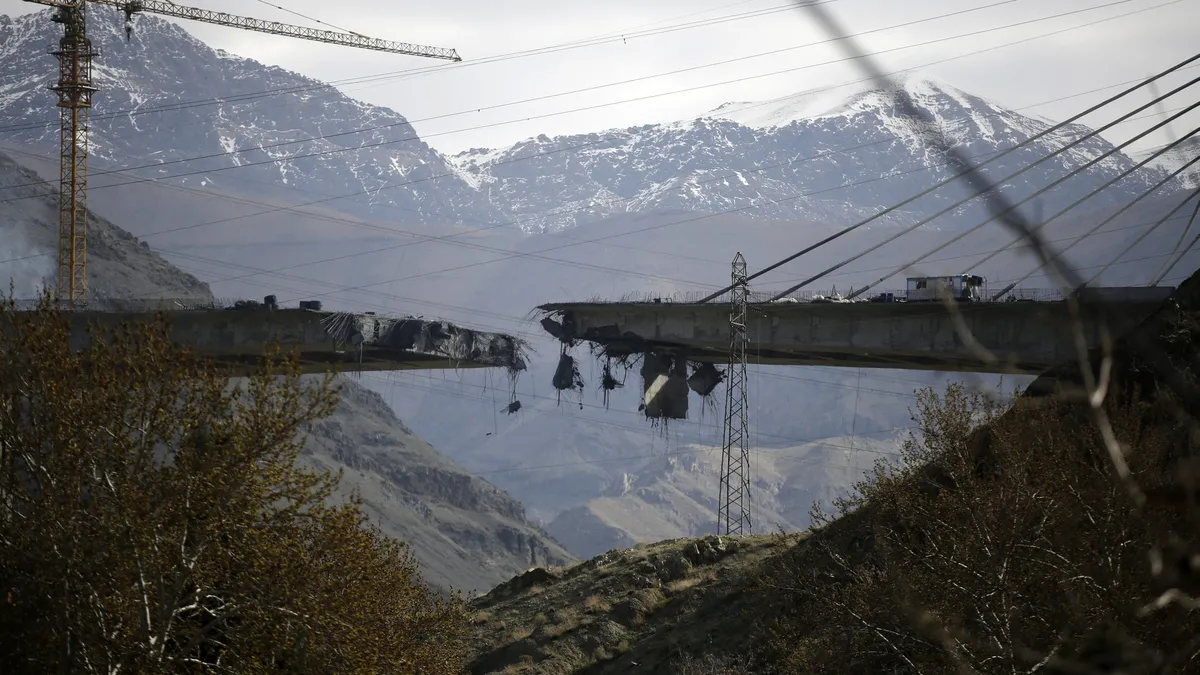A Haber Trump'ın "vurduk" dediği köprüde: Sivil katliamı