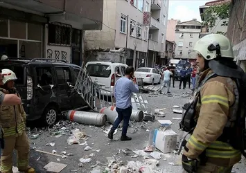 New York Times'tan Beyoğlu'ndaki terör saldırısı hakkında skandal ifadeler! PKK'yı görmezden gelerek "Kürt militan" yazdılar