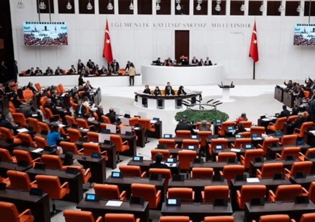 Kovid düzenlemesi Meclis’te kabul edildi!