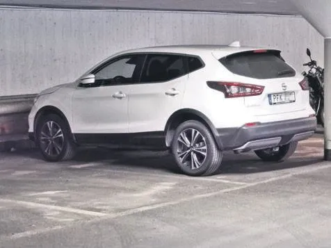 FETÖ imamı Mustafa Kemal Şirin’i Putin kovdu İsveç kucak açtı!