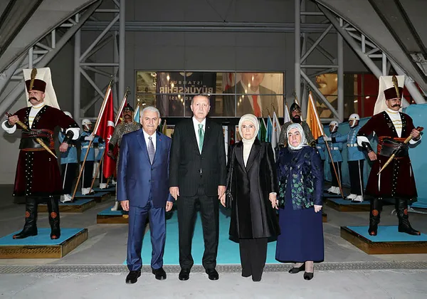 Başkan Erdoğan: İstanbul'u kaybetmenin acısını 566 senedir içlerinden atamayanlar var - 1