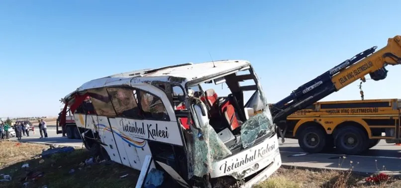 Afyonkarahisar'da feci kaza! Ölü ve yaralılar