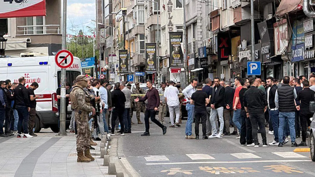 Çorlu'da kavga sonrası silahlı çatışma: Şehit 2 polisimizin kimlikleri belli oldu | 2002 doğumlu saldırganın yakalanma anı ilk kez A Haber'de