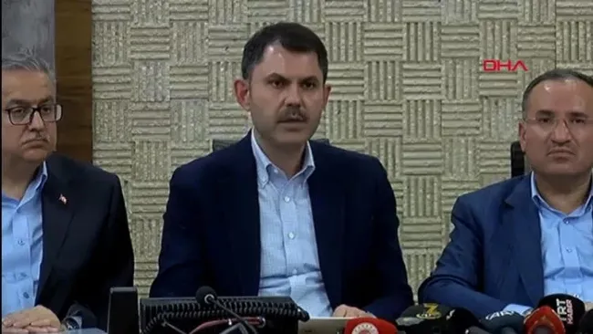 cevre-sehircilik-ve-iklim-degisikligi-bakani-murat-kurum-27-bin-253-konutun-yapimi-basladi-1678550956651.jpeg Çevre, Şehircilik ve İklim Değişikliği Bakanı Murat Kurum: 27 bin 253 konutun yapımı başladı - 1